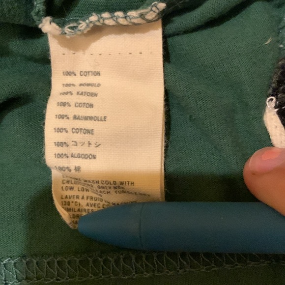 Abercrombie & Fitch T shirt, size medium - Picture 6 of 7